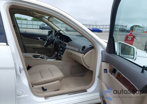 2014 Mercedes-Benz C 250 Luxury/Sport from USA, damaged, VIN WDDGF4HB0ER312905